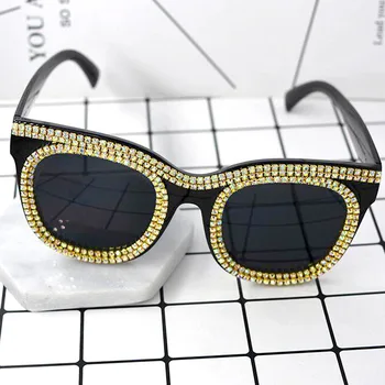 2017 NOUA Moda de Design Originale Femei ochelari de Soare Vintage Exagera ochelari de Soare Pentru Femei de Lux Cristal de ochi de pisica ochelari de Soare