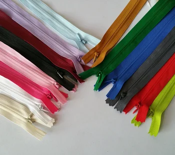 28pcs /lot ( se pot alege culorile ) 3# Nailon Fermoar Lungime 50cm Portofel Geanta Croitor Instrumente de Cusut Ambarcațiuni DIY cu Fermoar