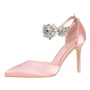 Pantofi femei 2018 Moda Sexy Pompe de Mătase Stras Subliniat Toe Pantofi de Nunta Designer de Brand Doamnelor cu Toc de cristal sandale