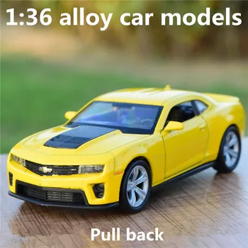 1:36 aliaj de modele de mașini,de înaltă simulare Comaro model,metal diecasts,vehicule de jucărie,două uși deschise,trage înapoi funcția,transport gratuit