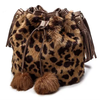 2017 Design De Moda Faux Blana Găleată Sac Cordon De Agrement Geantă De Mână De Femei Leopard Puf Crossbody Ciucure Hairball Decor Saci