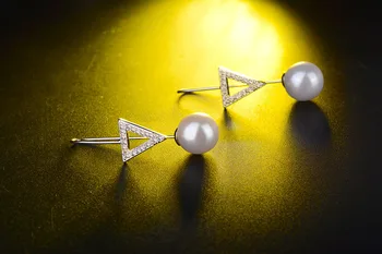 2017 new sosire fierbinte vinde Triunghi pearl imitație de sex feminin strălucitoare de cristal argint 925 doamnelor'stud cercei bijuterii cadou