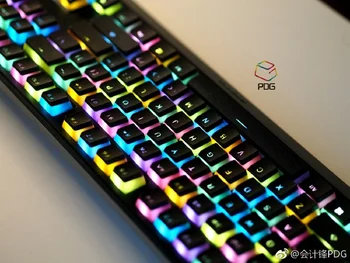 Mecanice taste 104 taste dublă PBT iluminare de fundal LED-uri translucide OEM mecanice keyboard keycap 104 backlit PBT