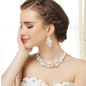 Noua Moda Unic Lucrate Manual Din Portelan Pearl Stras Flori Colier De Perle Bijuterii Mireasa Set Accesorii Căsătorie