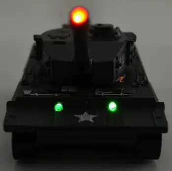 Vânzare Fierbinte ! 1: 72 Aliaj trage înapoi de sunet și lumină Tancuri militare model de jucărie, Copii cel mai frumos cadou, transport gratuit