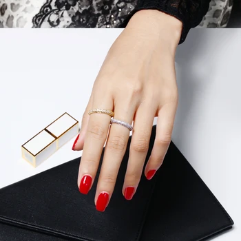 2018 cz rotund deget inelul de cerc Nou design elegant de bijuterii cu mici cubic Zirconia china en-gros bijuterii ieftine pentru femei