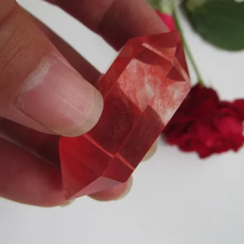 40-50mm Roșu Natural mirosea Pietre de Cristal de Cuarț Bagheta Punct de Vindecare Demagnetizare Piatră prețioasă Pentru a Meserii DIY Pandantiv Decor Acasă