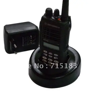 Transport gratuit GP338 VHF/UHFProfessional doi-way radio cu tastatura si display LCD