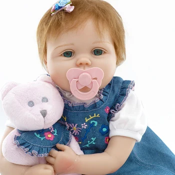 2017 Noua Moda Renăscut Baby Dolls Cu Suzeta 55 Cm Fata De Real Atinge Jucării Corp Plin De Silicon Papusa Pentru Copii Cadou De Vacanță