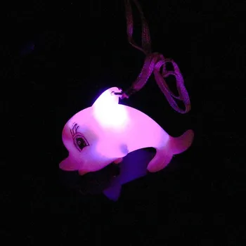 Copiii LED-uri luminează Intermitent Intermitent Delfin Colier cu Pandantive Copii Strălucire Coliere Petrecere de Craciun Cadou