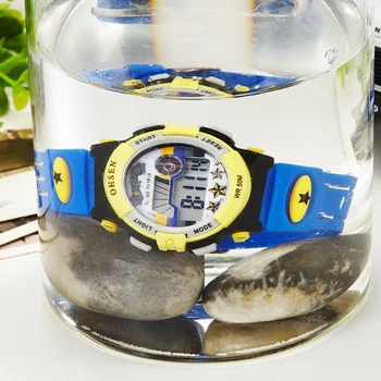Moda Originale OHSEN Copii LCD Digital Copil Ceasuri Sport Baieti Ceasuri de mana Copii 5ATM se arunca cu capul de Alarmă Elevii Albastru Inchis Relogio