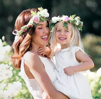 2017Mom și mă Flori cu Bandă de susținere Stil de Vara Fete Bentiță Floare Mami și copilul Potrivire Ghirlanda Accesorii de Par