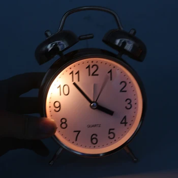 Creativ Retro 4 Inch Aur Mut Desktop Ceas Cu Alarmă Silențioasă Ceas Acasă În Dormitor Birou, Ceasuri