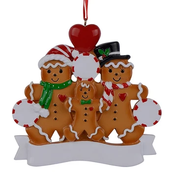 En-Gros De Rășină De Turtă Dulce De Familie De 3 Ornamente De Crăciun Cu Mere Roșii Ca Și Cadouri Personalizate Pentru Vacanță Și Decor Acasă