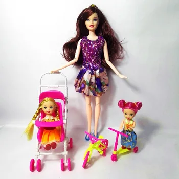 Fete Casă de Joacă Jucării de Familie 4 Persoane Păpuși în Costume 1Mom/1Dad/2 Kelly Fata/1 cărucior pentru barbie Cadou,papusa de Moda