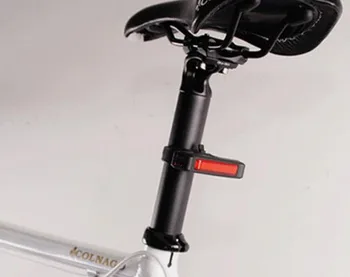 Rezistent la apa Cometa USB Reîncărcabilă Cap de Lumină de Înaltă Luminozitate LED Rosu 100 lumen Fata / Spate Bicicleta Lumină de Siguranță Pack
