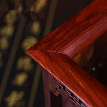 Stil Clasic De Înaltă Calitate Mkuruti Suport Pentru Pix Roșu Rafinat Sculptură În Lemn Artizanat De Uz Casnic Cadouri Archaistic Studiu Creion Vaza